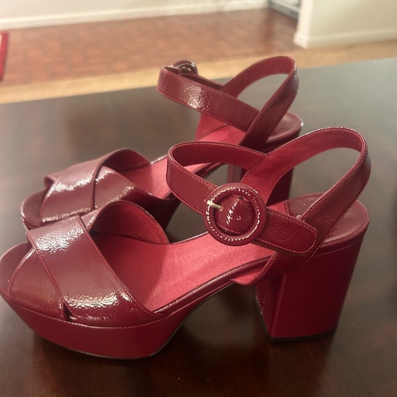 Jeffrey Campbell Shoes - Jeffrey Campbell Amma Burgundy Platform Slingback Heels Size 8.5